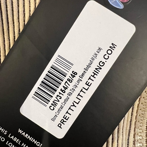 PRETTYLITTLETHING bodysuit NWT - Picture 3 of 5